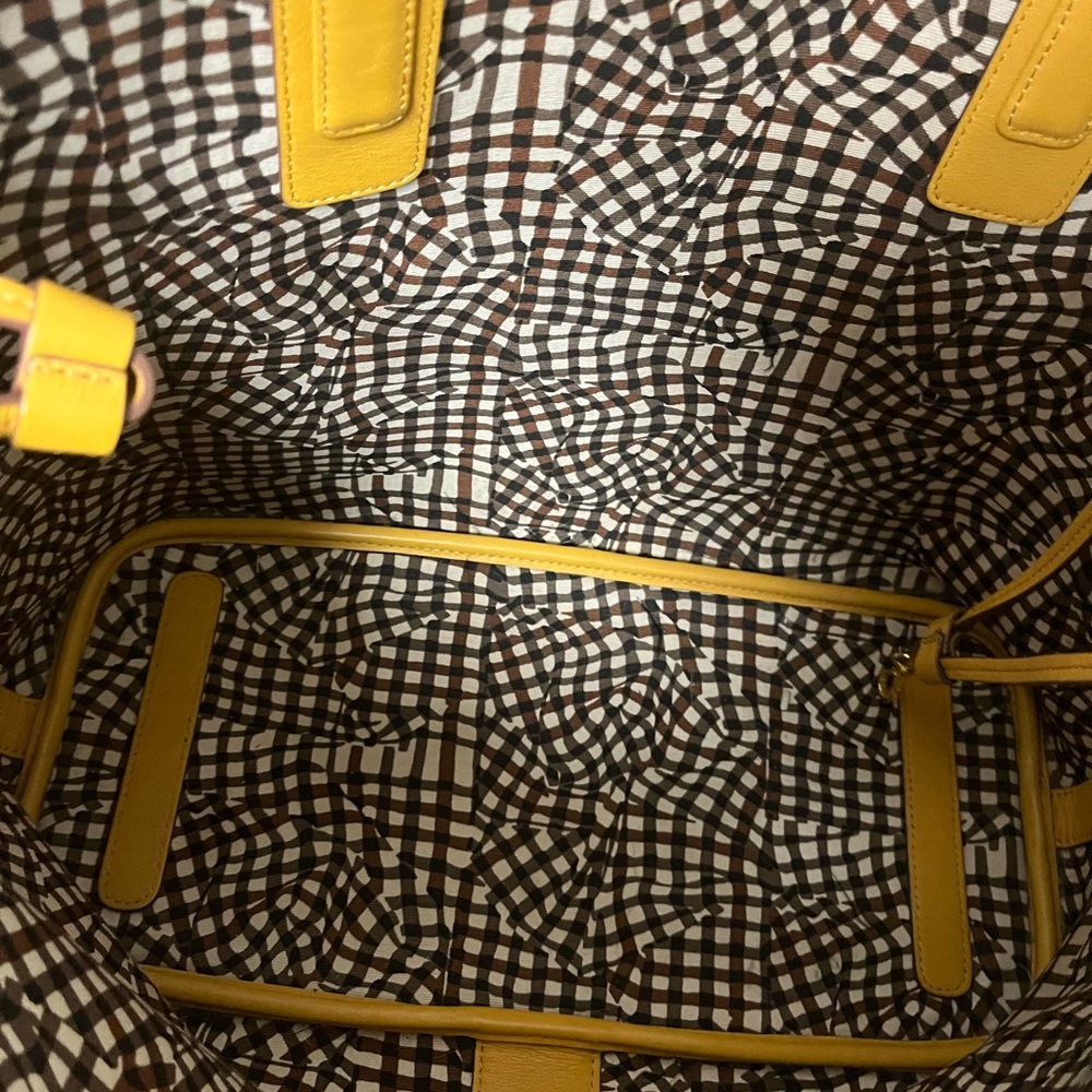 MCM Visetos Shopper Tote Bag Cognac with Signature Monogram- Tan/Yellow - Picture 4 of 12